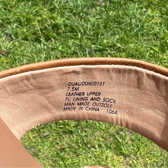 Brown Steve Madden Leather Sandals, Women’s size 7.5 - Picture 2 of 3